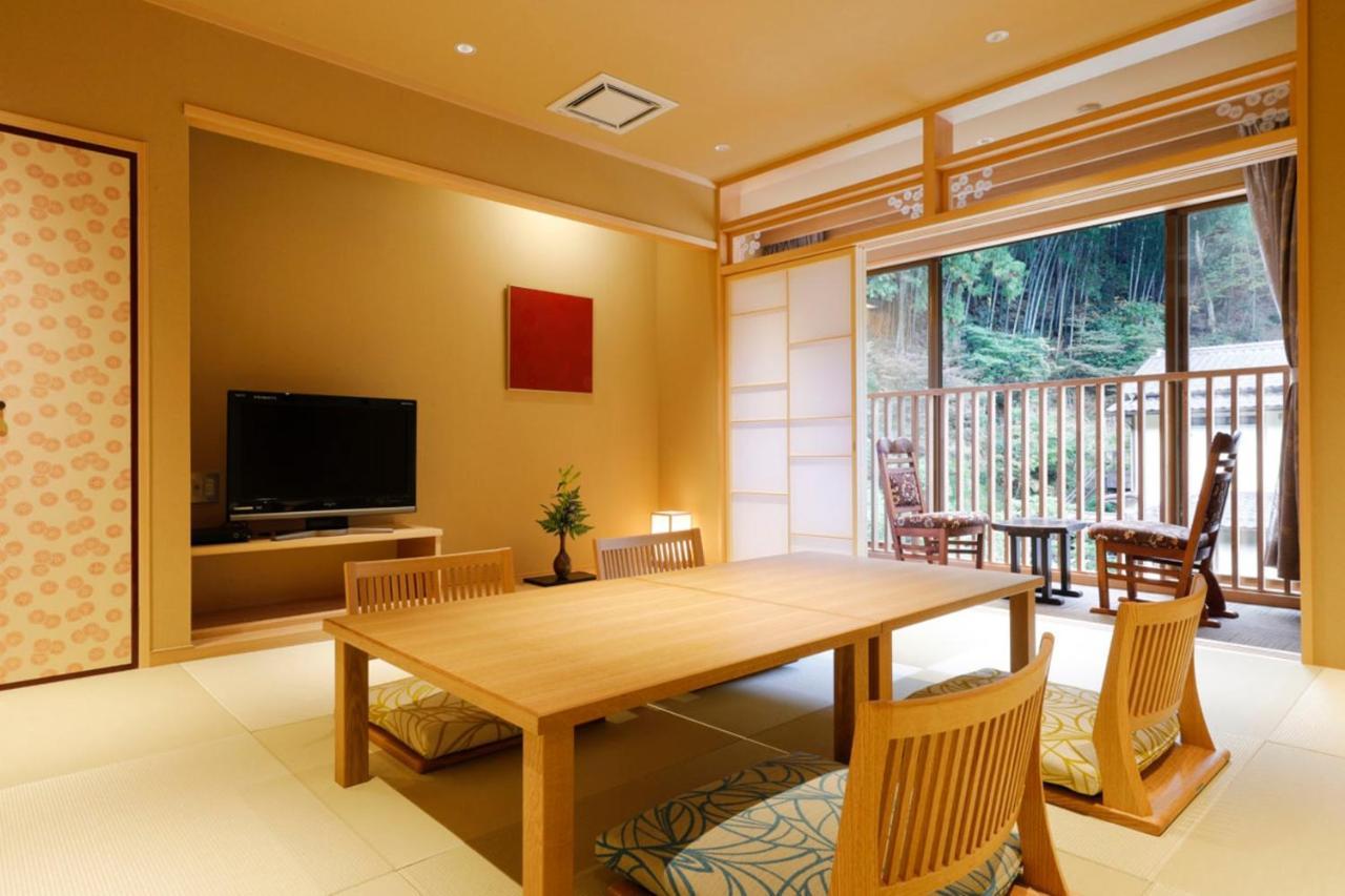 Yuraku Kinosaki Spa&Gardens Toyooka  Bagian luar foto